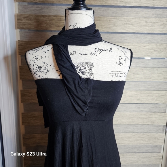 Comvertable dress to skirt - Picture 7 of 14